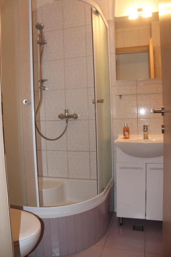 Apartmani Nima Tučepi Extérieur photo