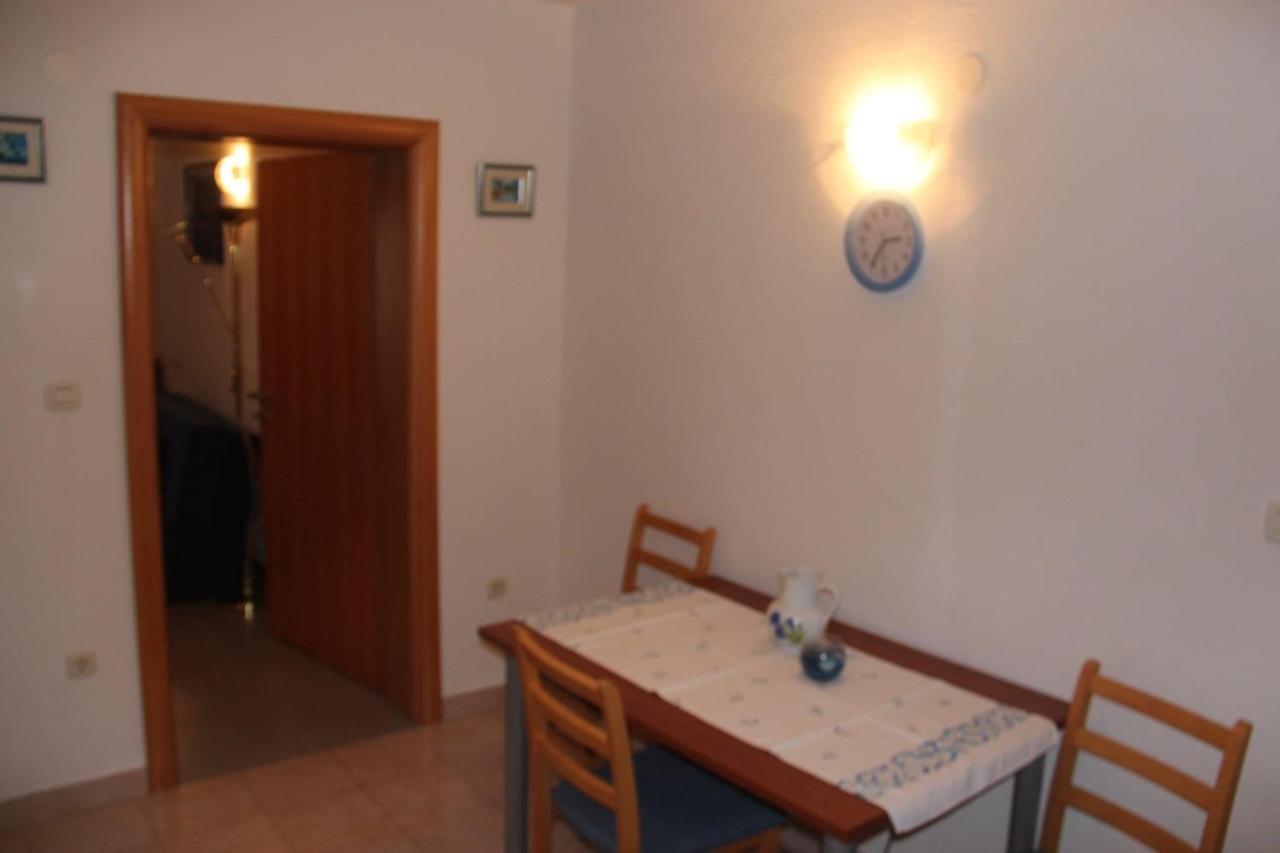 Apartmani Nima Tučepi Extérieur photo